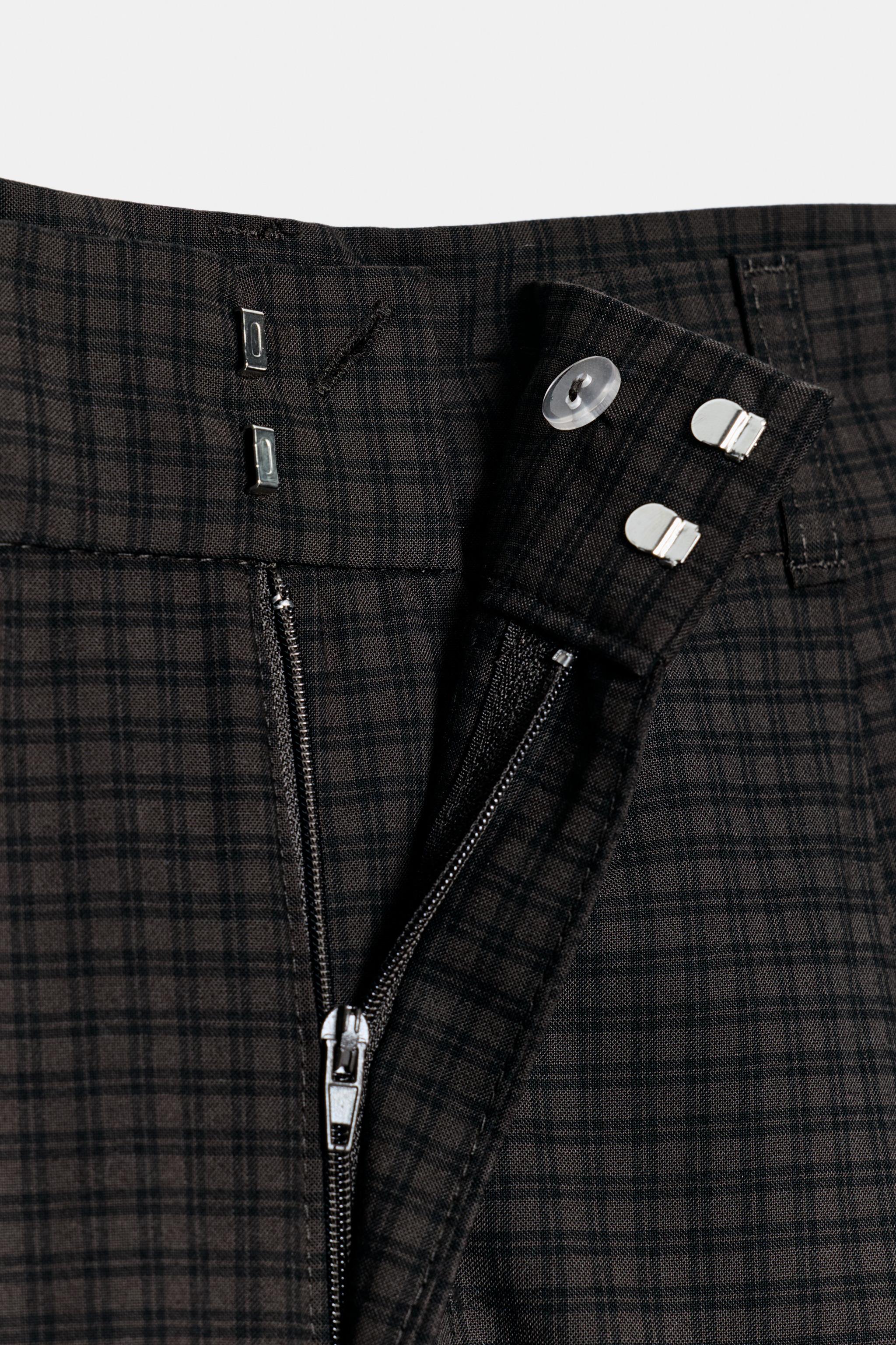 CHECKED PANTS WITH DARTS